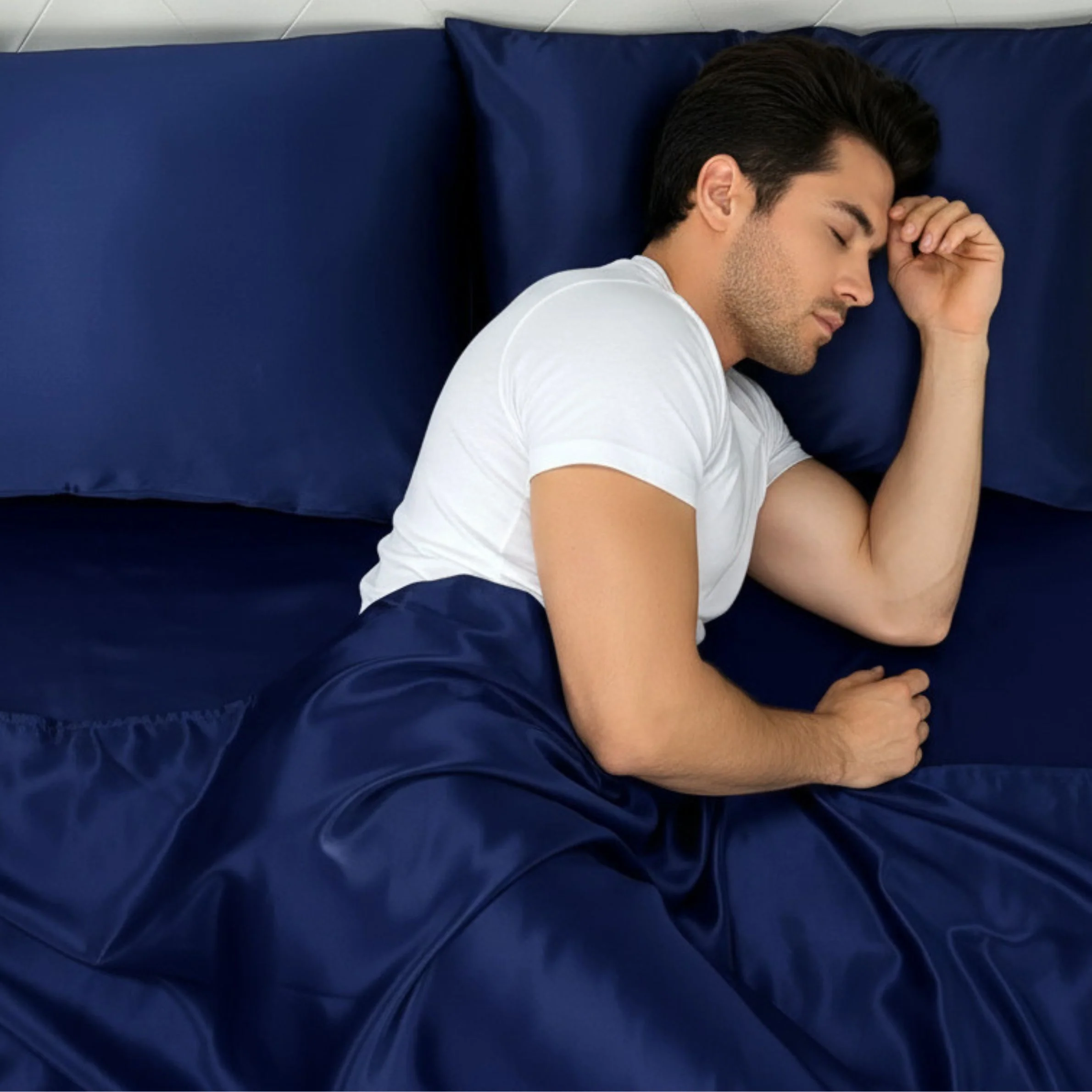30 Momme Silk Pillowcase - Navy - Image 7