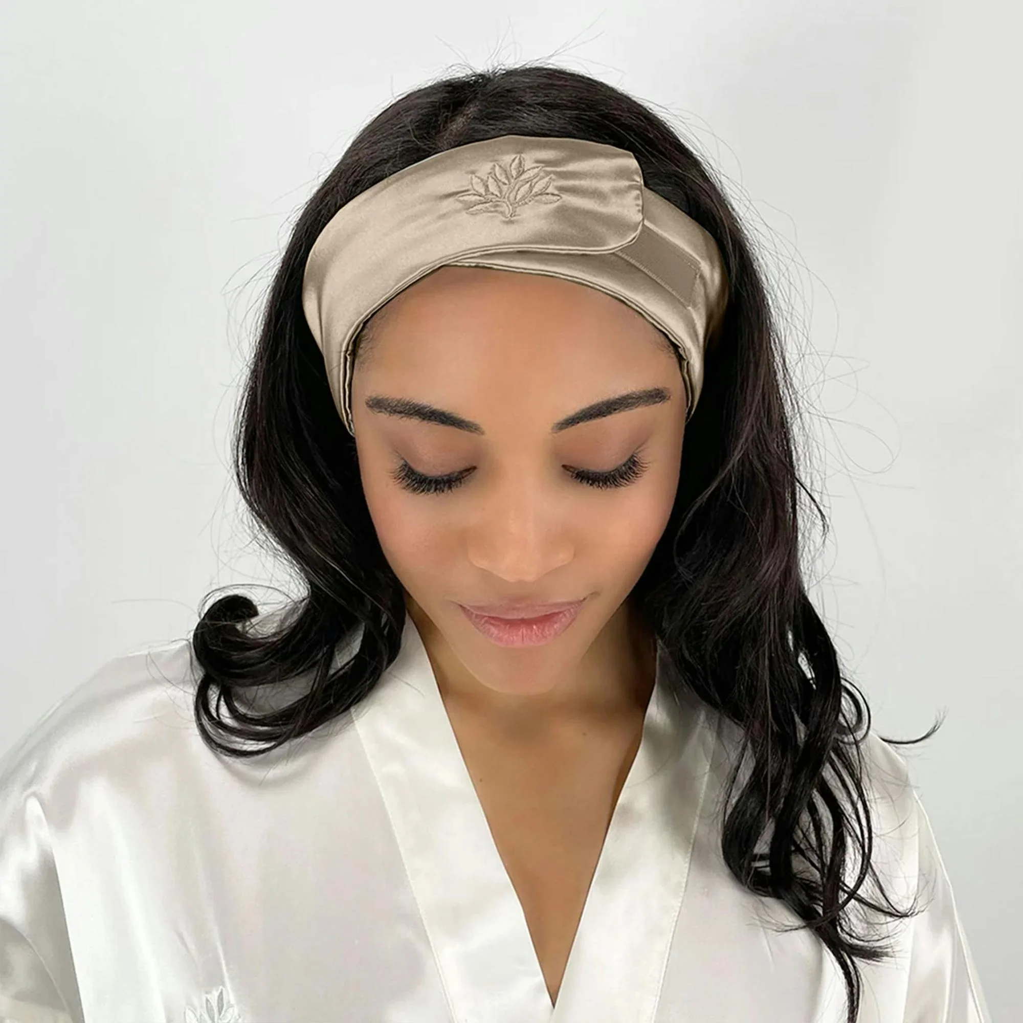 Silk Glam Band - Taupe - Image 2