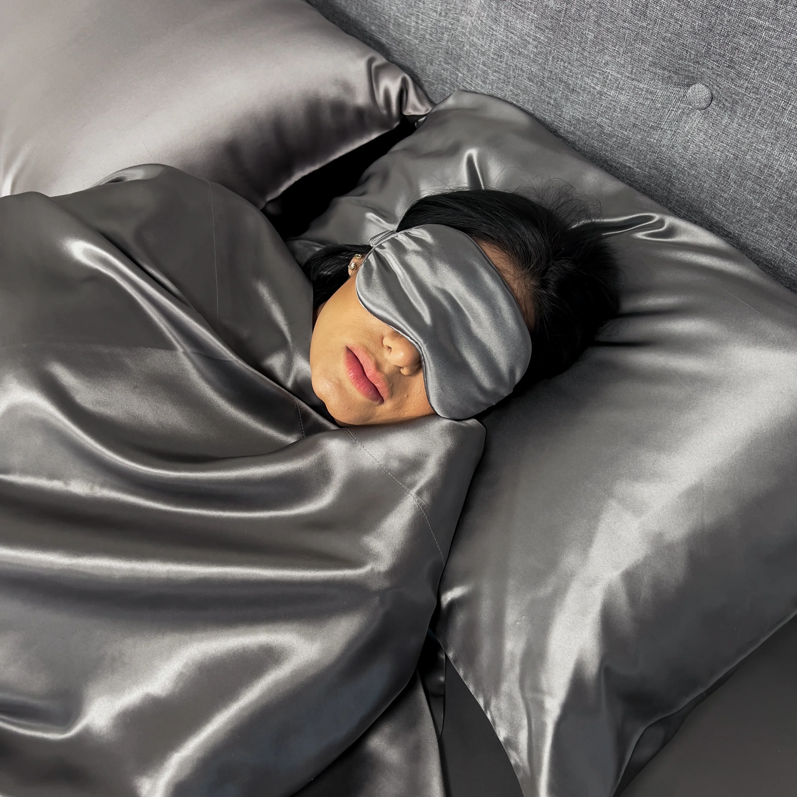 Silk Sleep Mask - Gunmetal - Image 3